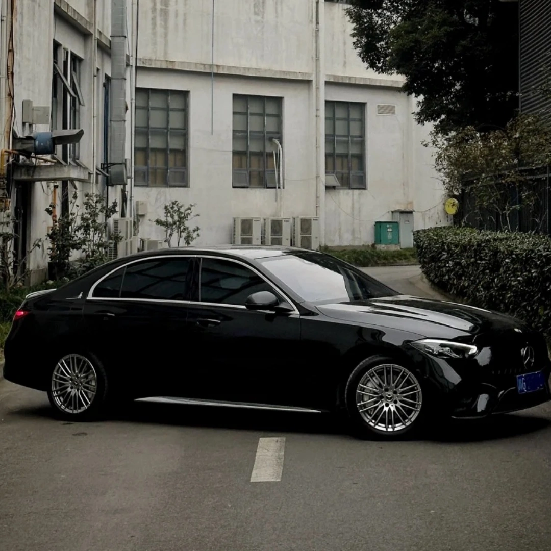 Crystal Piano High Gloss Black Car Wrap Vinyl TINTWAVE FILM - Image 3