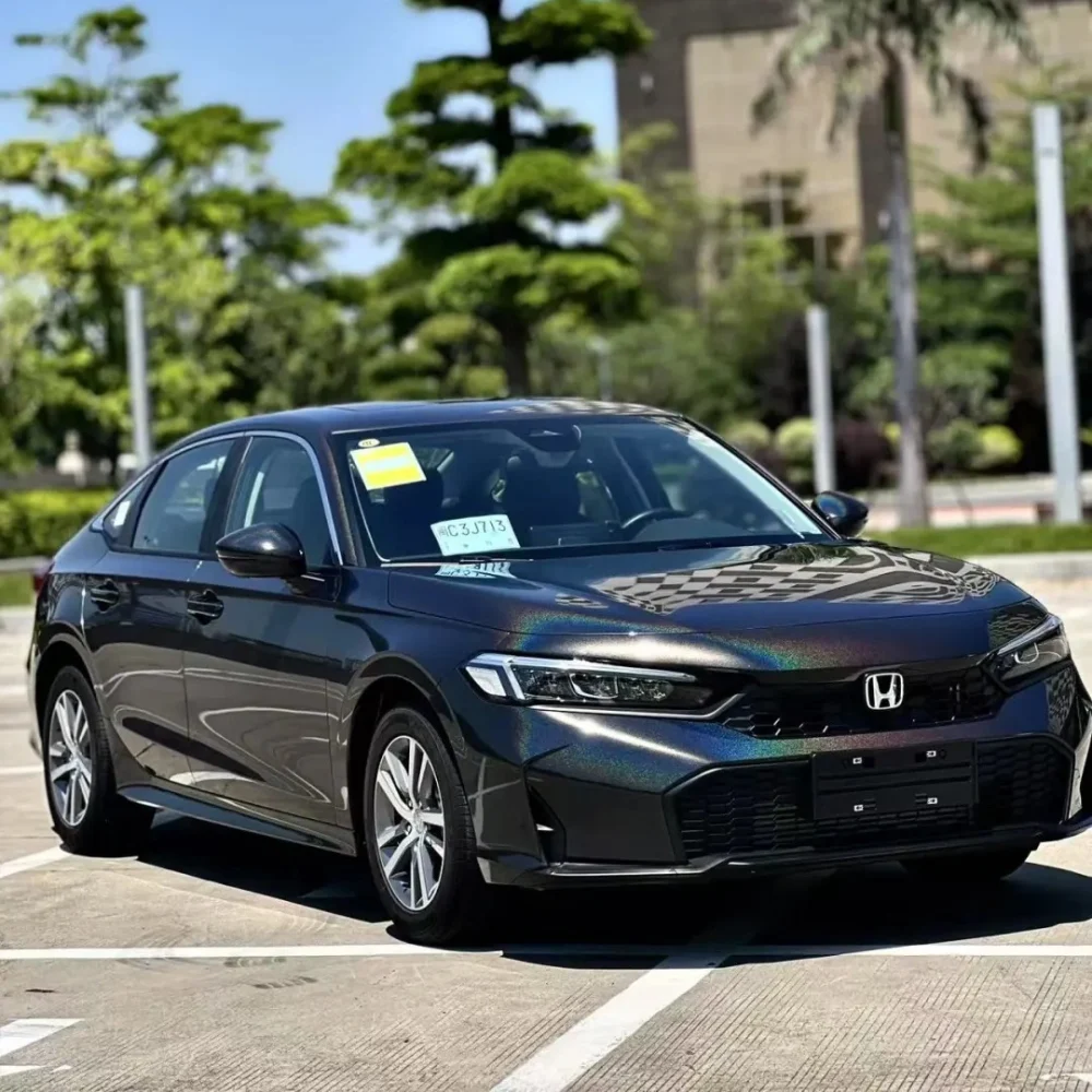 Holographic Black Car Wrap (1)